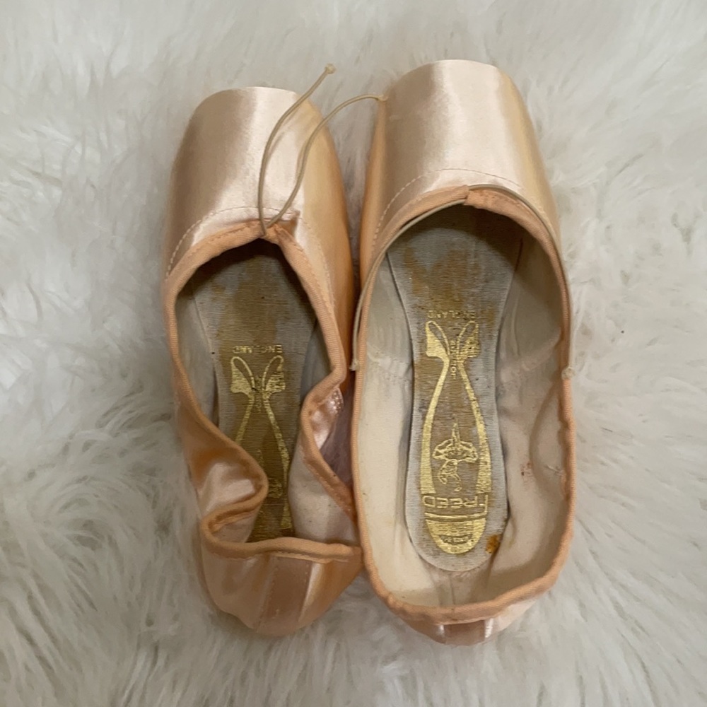 Freed Pointe Shoes 7 X